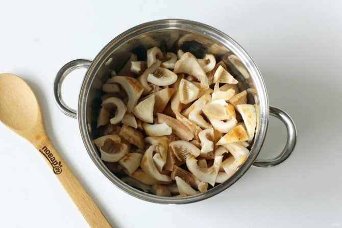 Грузди жареные с картошкой: пошаговый рецепт на сковороде!