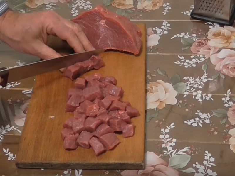 Квашеная капуста тушеная с мясом – 7 рецептов (с фото)