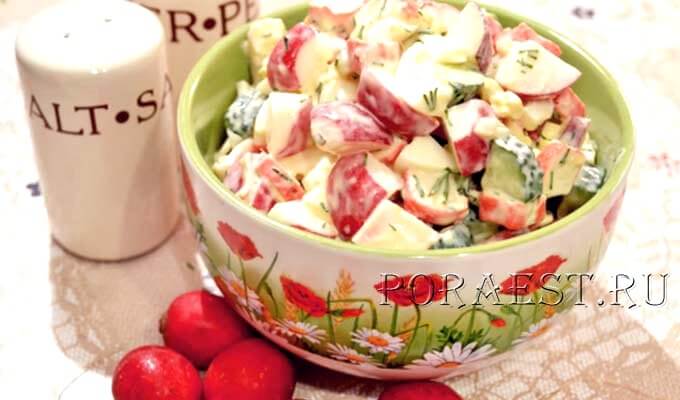 salat-s-rediskoj-ogurcami-krabovymi-palochkami