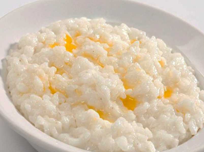 Молочная рисовая каша – любимый рецепт, проверенный временем.