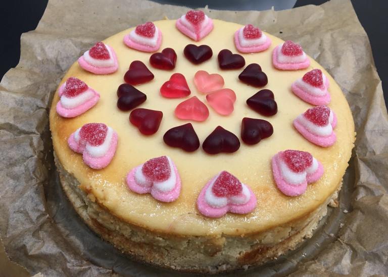 Торт ко Дню святого Валентина-простые рецепты тортов для влюбленных